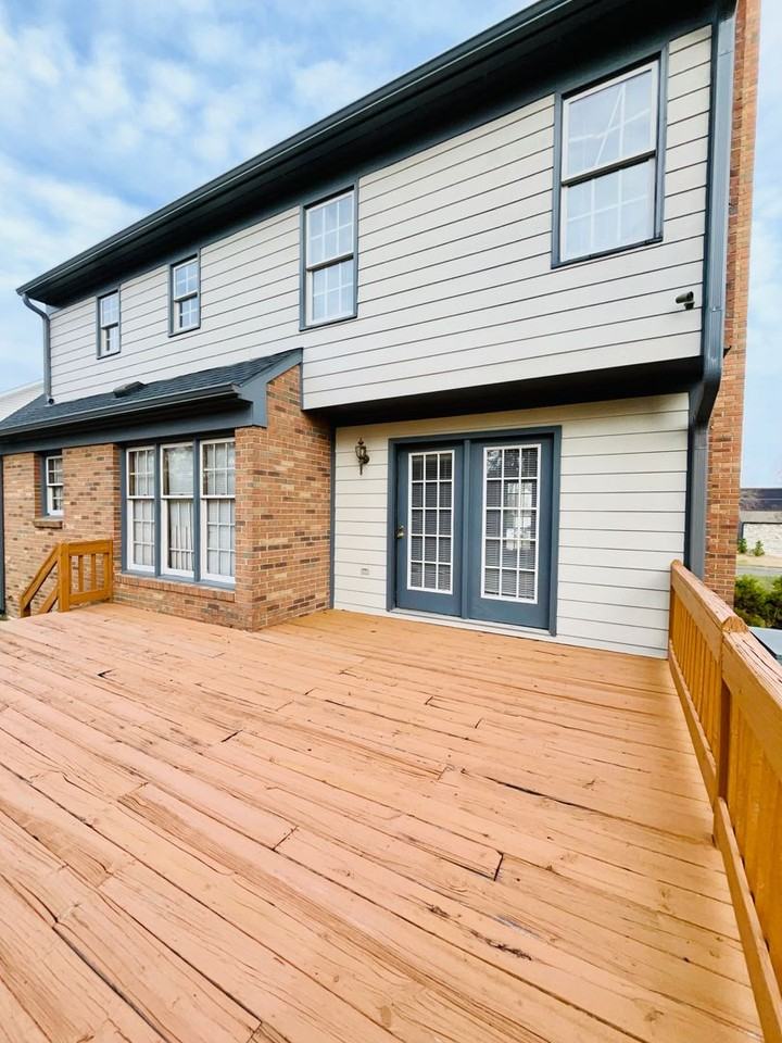 3202 Stonypointe Dr - Photo 3 of 20