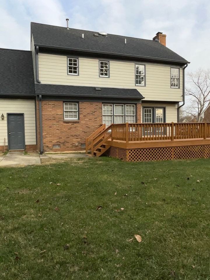 3202 Stonypointe Dr - Photo 4 of 20