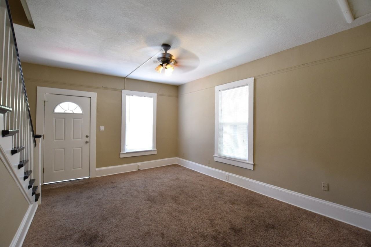 206 W Wisconsin Ave - Photo 2 of 13