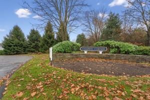 featured image of 43 Copley Rd #43