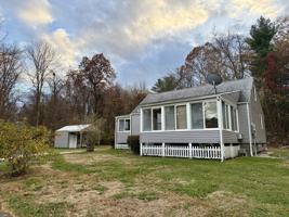 featured image of 213 Georgetown Rd