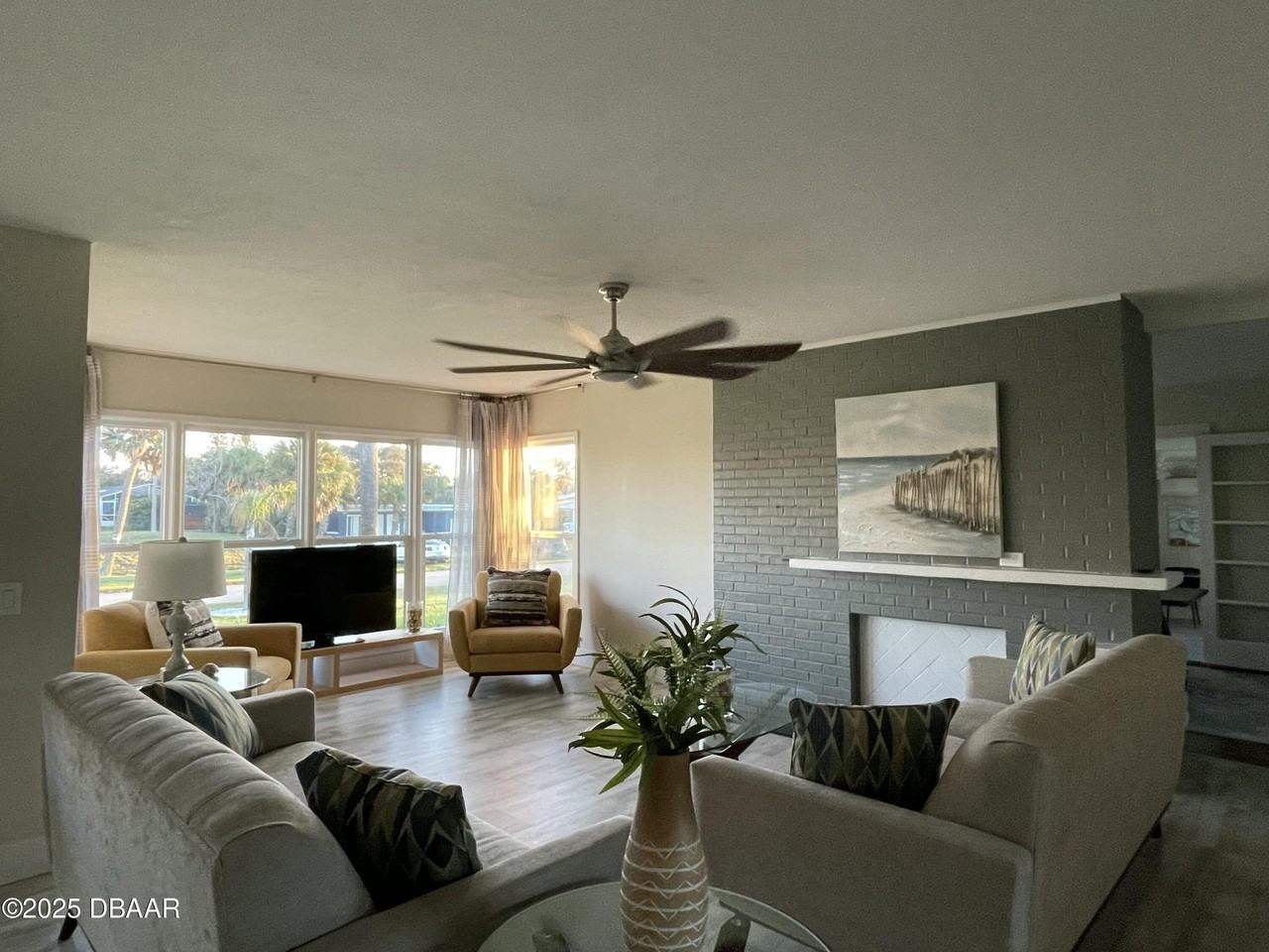 133 Park Ave - Photo 4 of 21