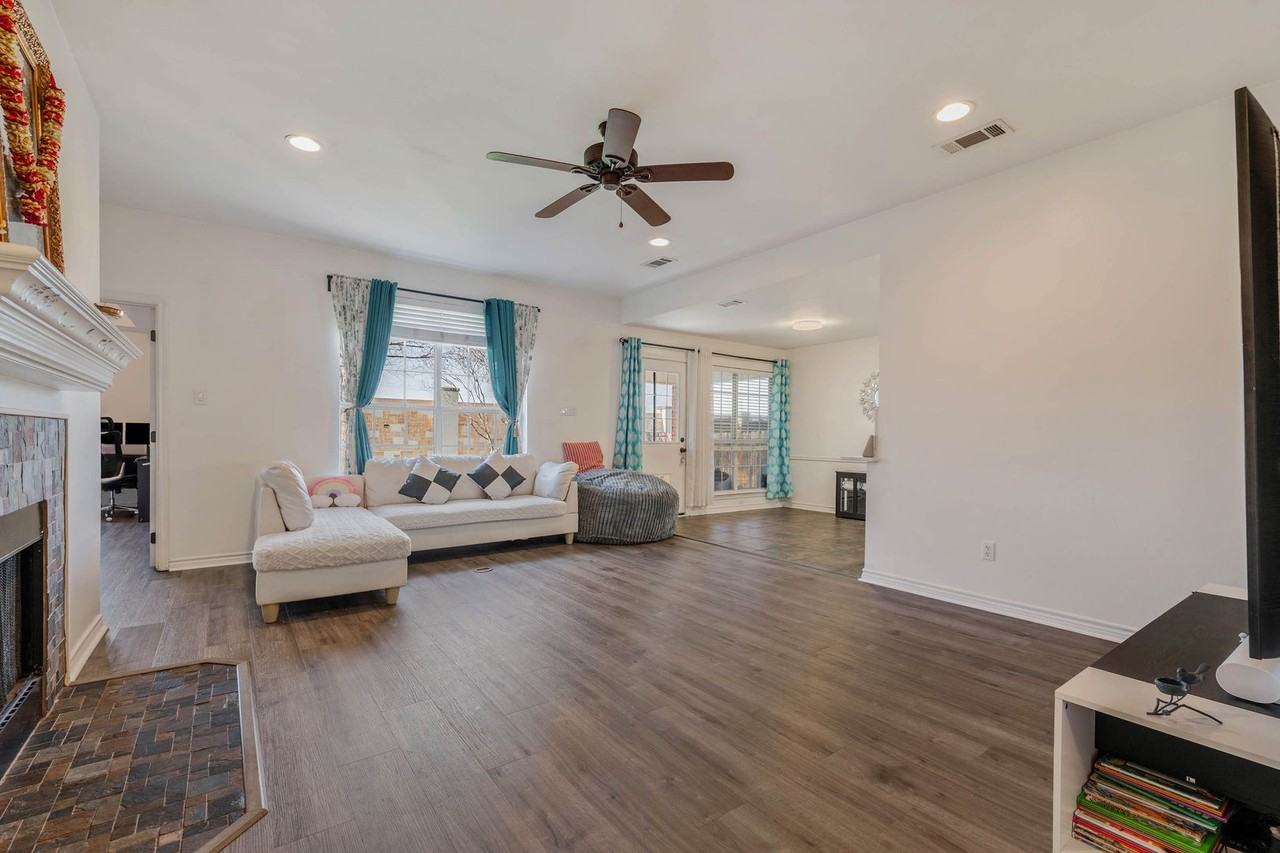 3206 Neuburg Ct - Photo 4 of 18