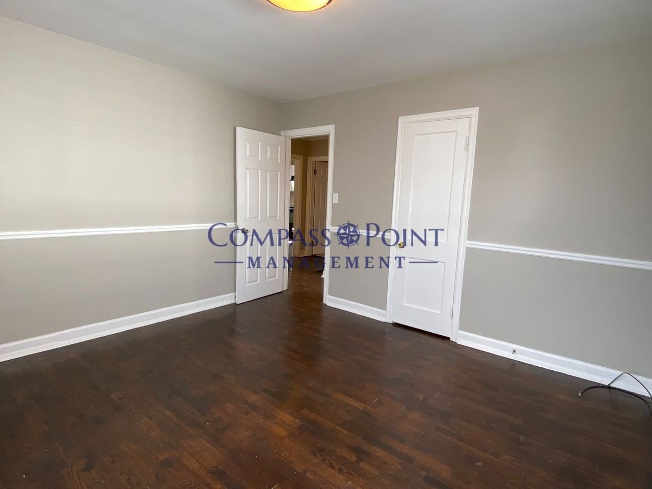 1009 Meadow Ln - Photo 6 of 18