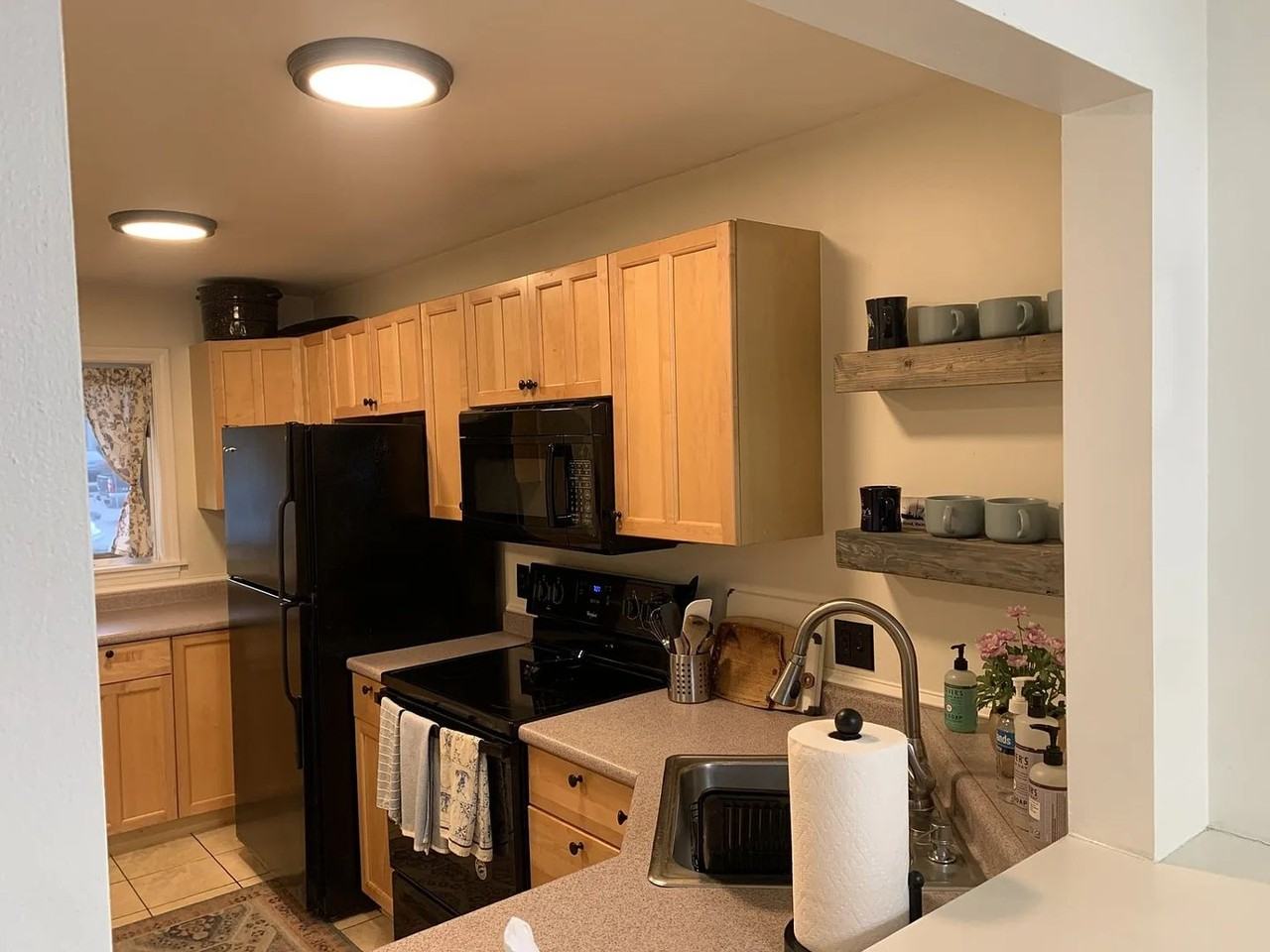 18 Hillcrest W - Photo 4 of 20