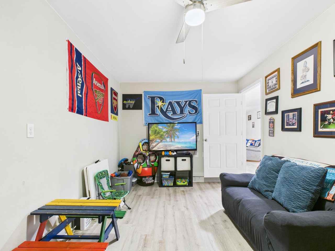 309 Olympia Ct - Photo 6 of 43