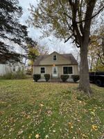 featured image of 82 Cowles Ave