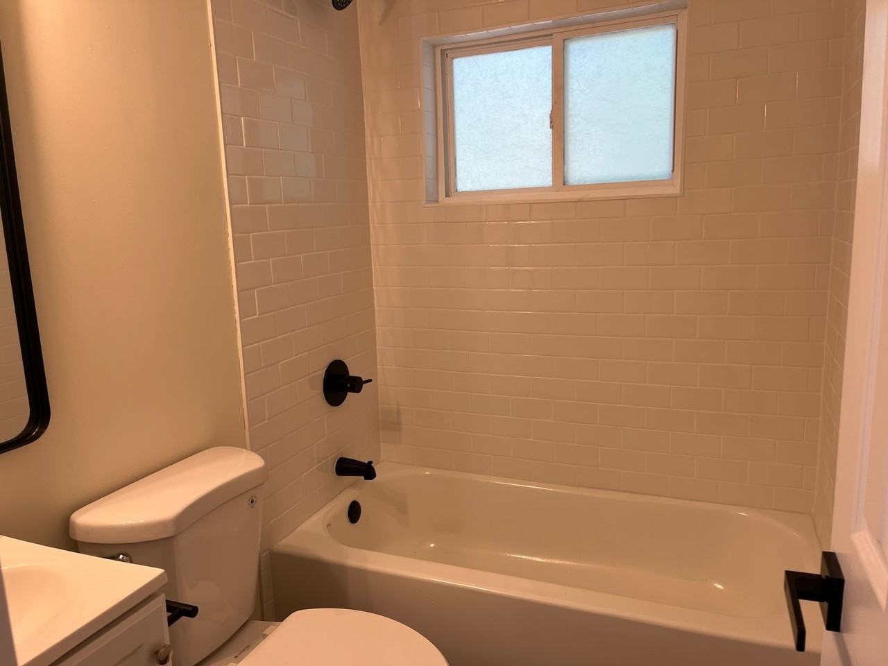 3893 Fairmont Ave - Photo 6 of 6