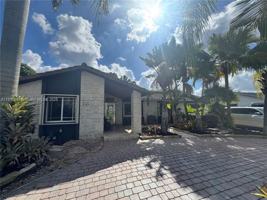 featured image of 6905 Sw 148th Ct #0