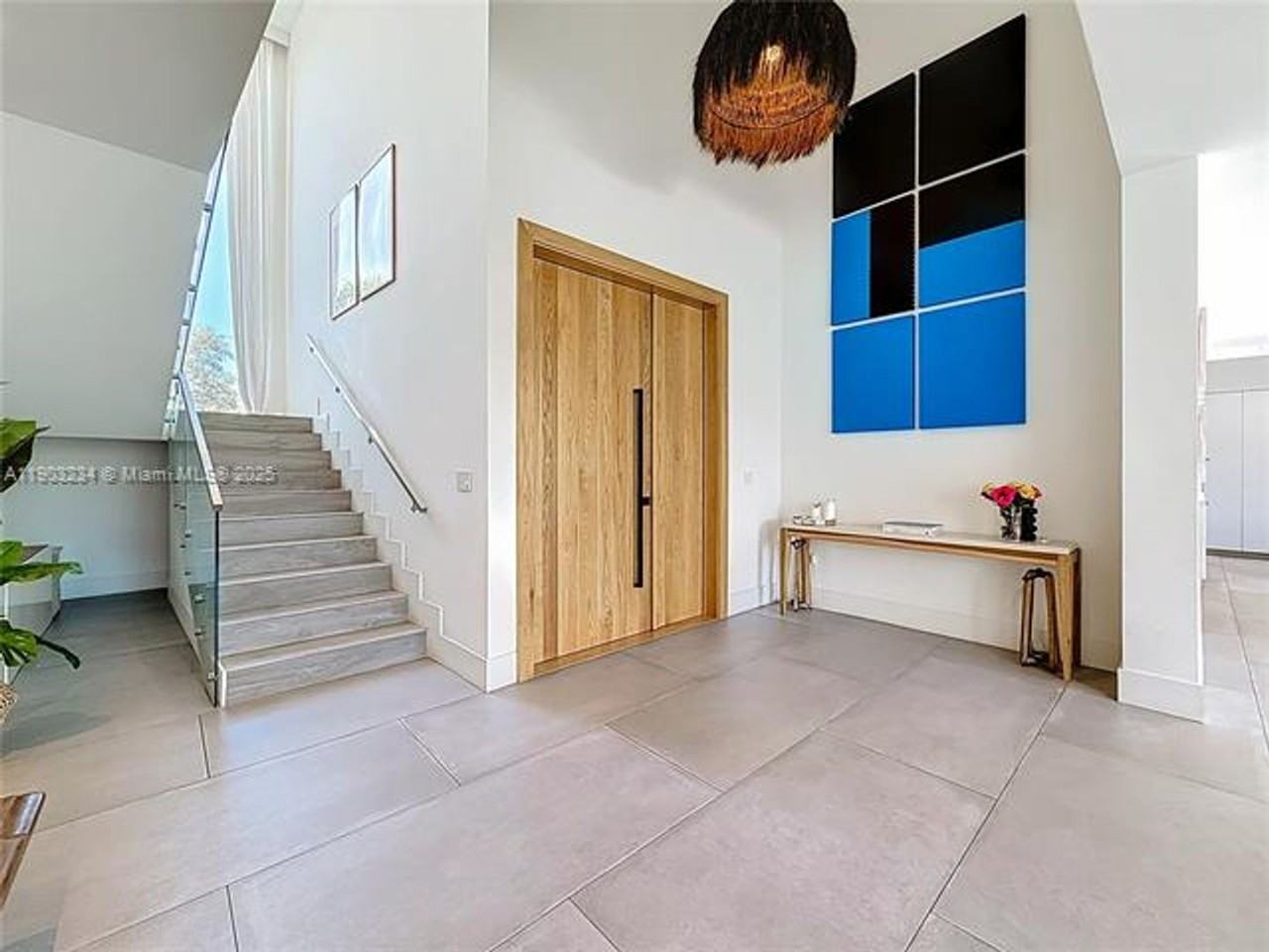 561 Warren Ln #0 - Photo 5 of 46