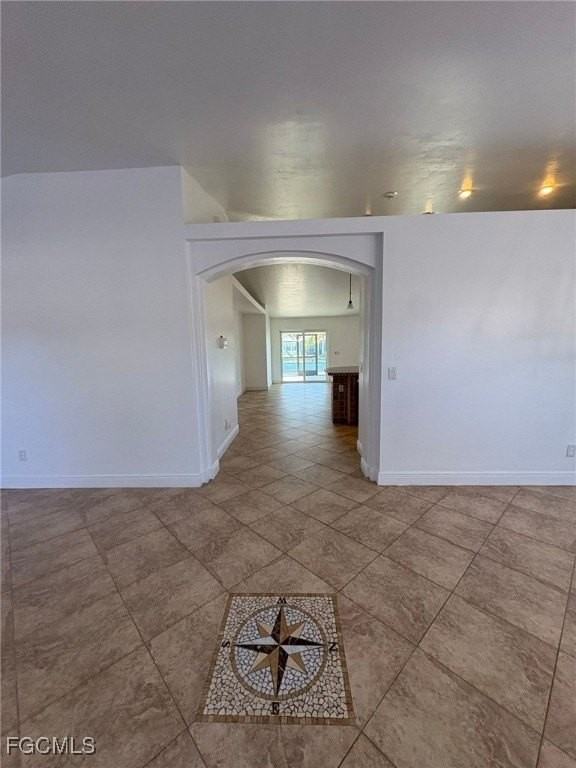 1502 Sw 20th Ave - Photo 4 of 31