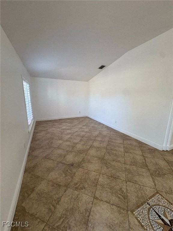 1502 Sw 20th Ave - Photo 5 of 31