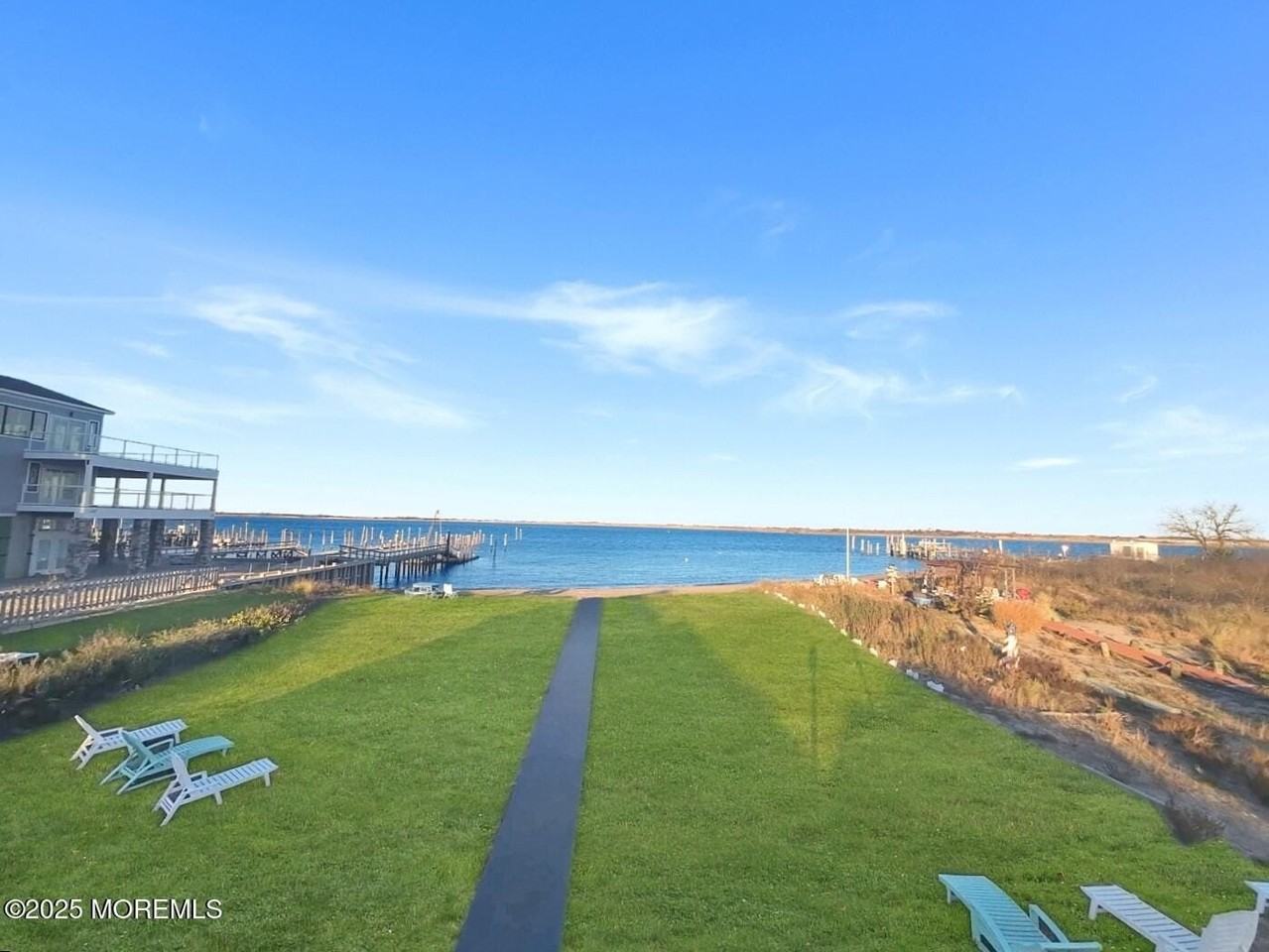 54 5th St #A - Photo 3 of 11