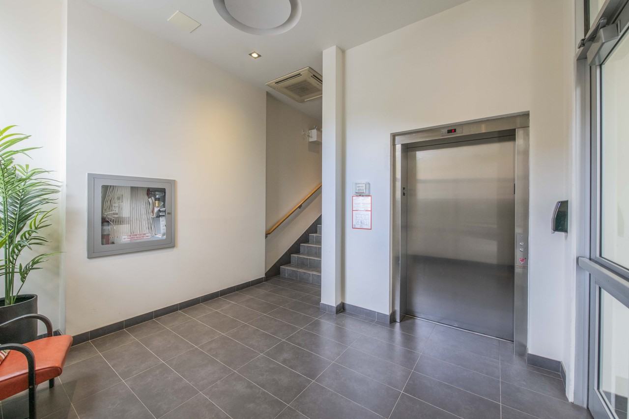 390 Booth Street #102 - Photo 3 of 25