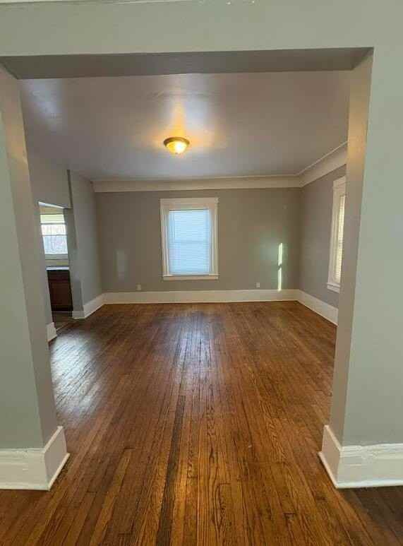 81 Woodland St - Photo 4 of 10