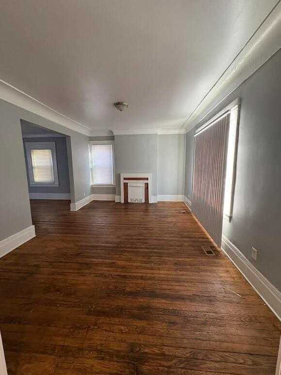 81 Woodland St - Photo 6 of 10