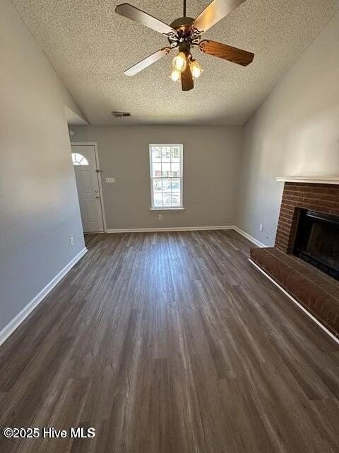 205 Live Oak Ct - Photo 2 of 8