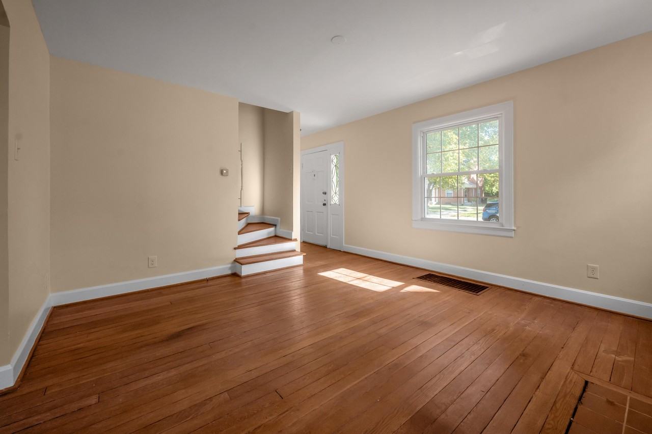 494 Bob O Link Dr Unit 101 #101 - Photo 5 of 29