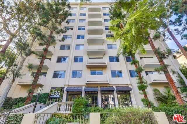 435 N Oakhurst Dr #701