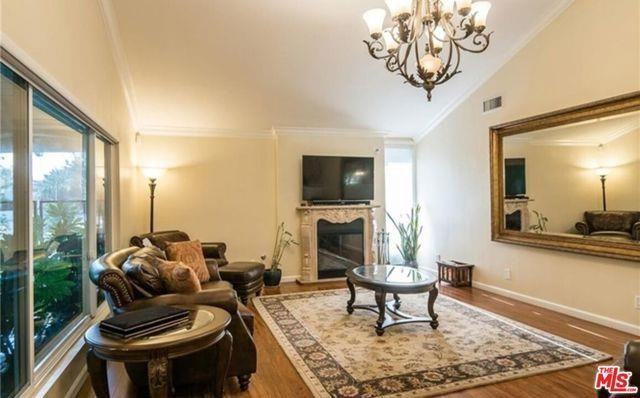 11040 Salt Lake Ave - Photo 4 of 8