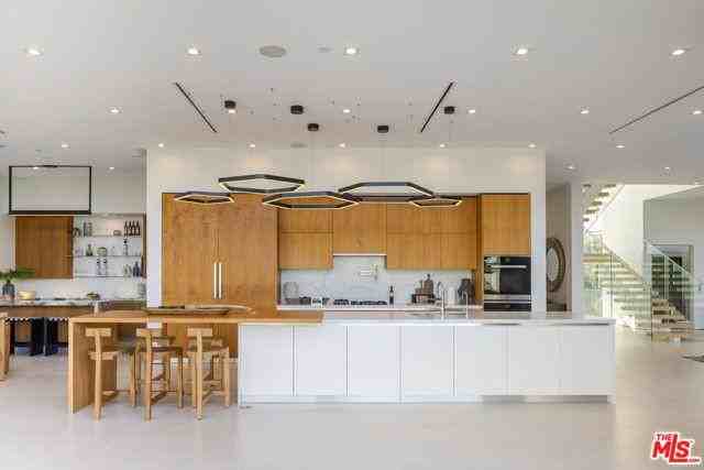 16801 Oak View Dr - Photo 6 of 8