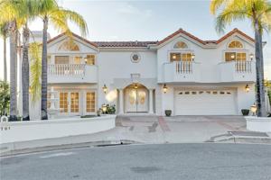 featured image of 1761 Hillfair Dr