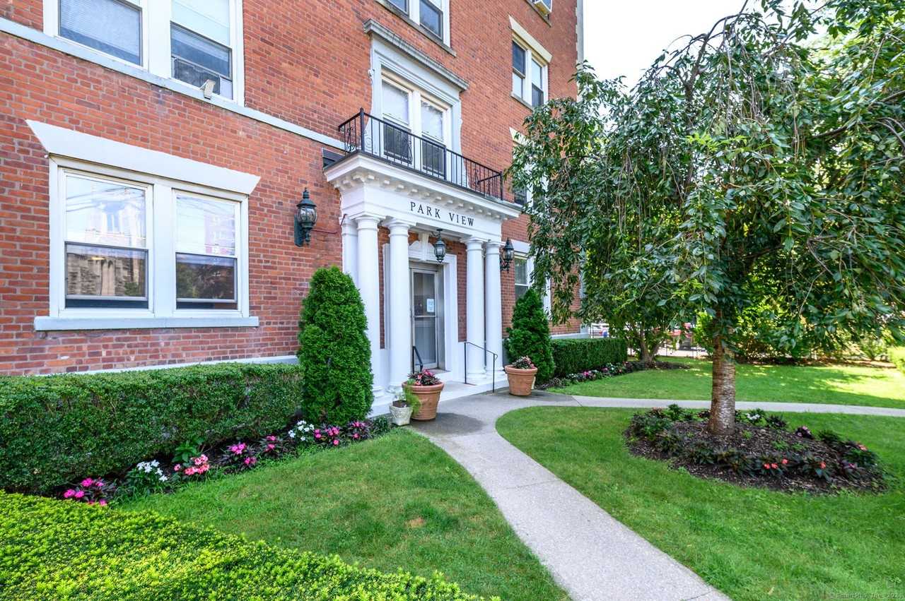 53 Prospect St #4 - Photo 7 of 8