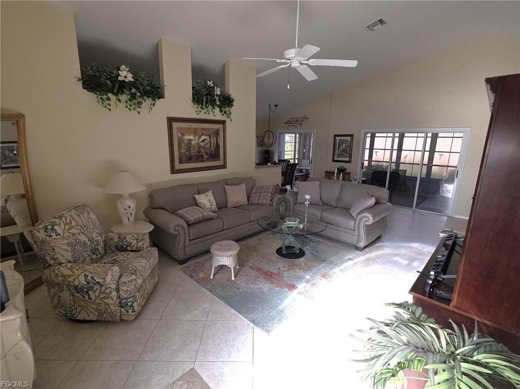 17500 Plumeria Lane - Photo 4 of 8