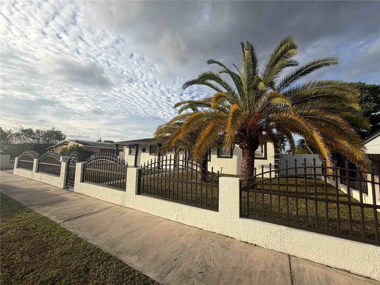 1311 Nw 176th Ter - Photo 2 of 15