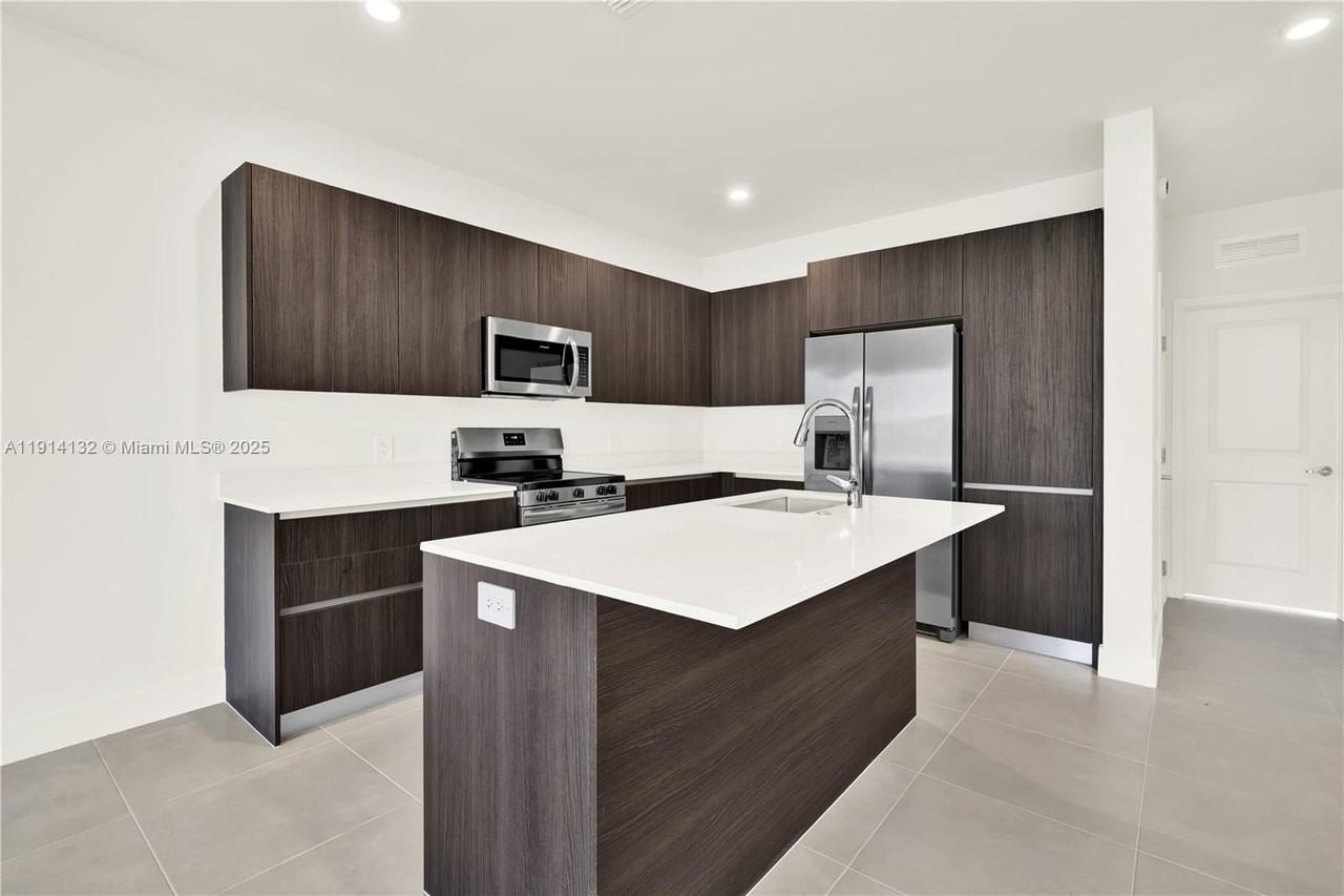 34520 Sw 191st Ct #34520 - Photo 6 of 37