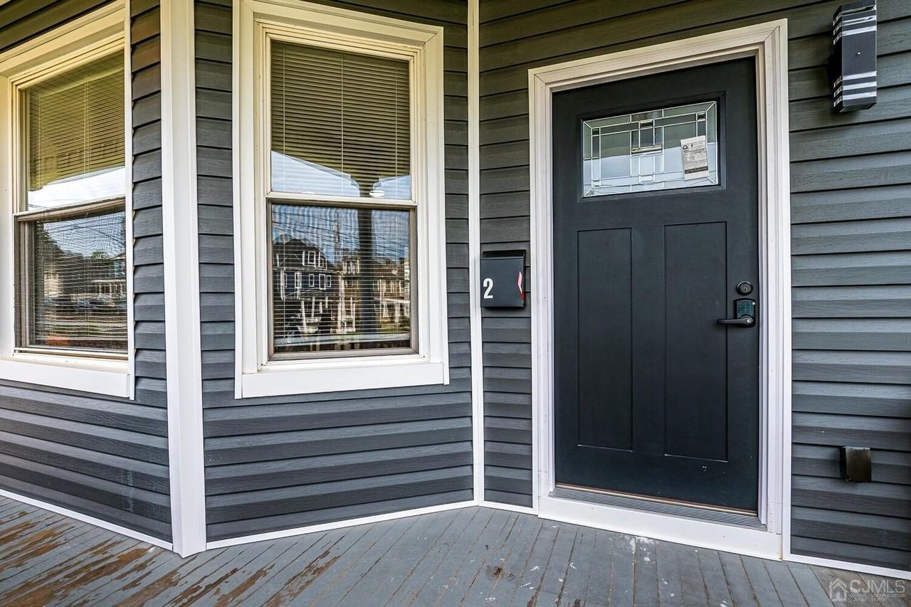 324 Main St #2 - Photo 4 of 26