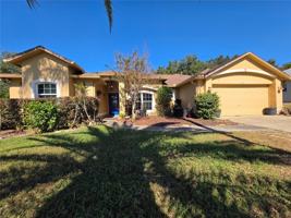 featured image of 686 Park Valley Cir