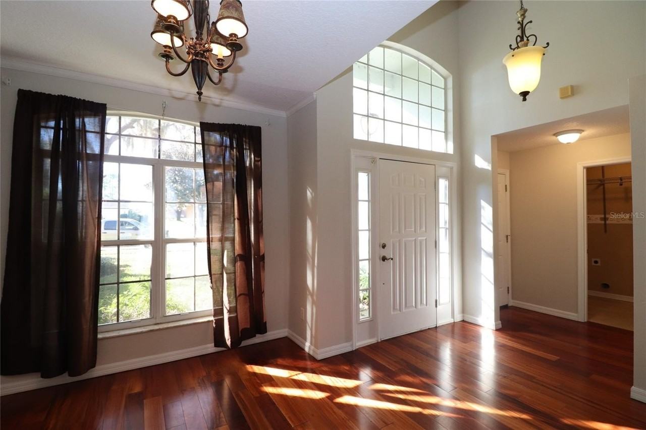 309 Balogh Pl - Photo 5 of 19