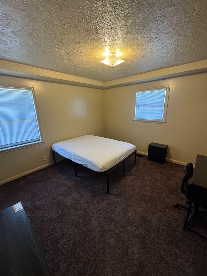 N Dequincy St - Photo 5 of 6