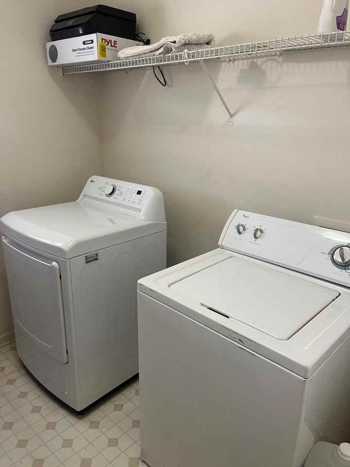 Medlock River Court - Photo 4 of 9