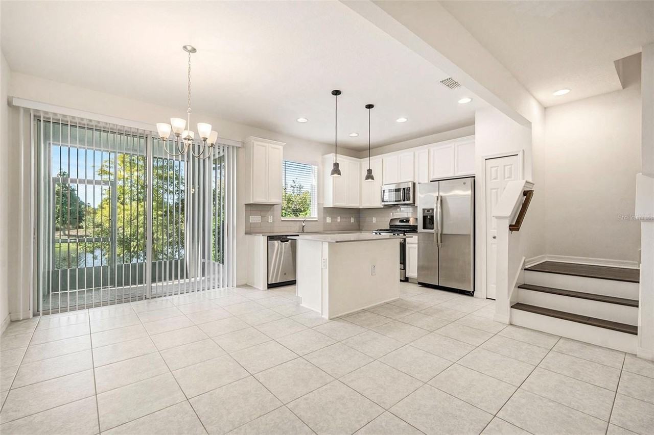 6208 Camino Dr - Photo 4 of 20