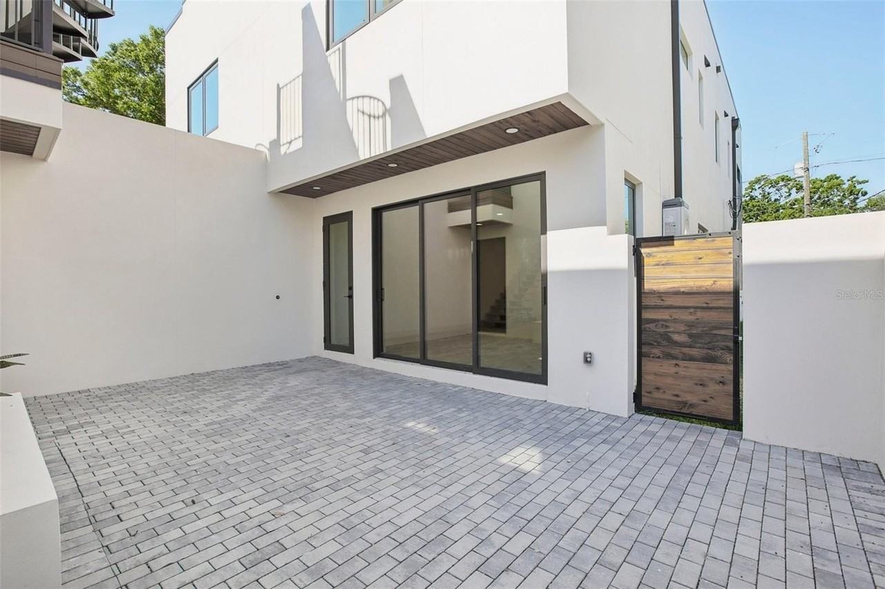 1412 S Moody Ave #A - Photo 3 of 40