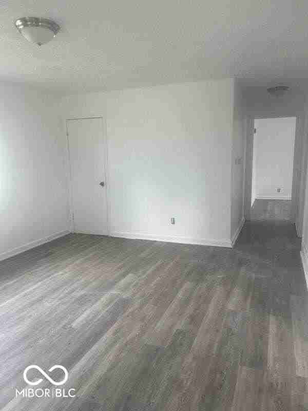 2238 Admiral Dr - Photo 6 of 6