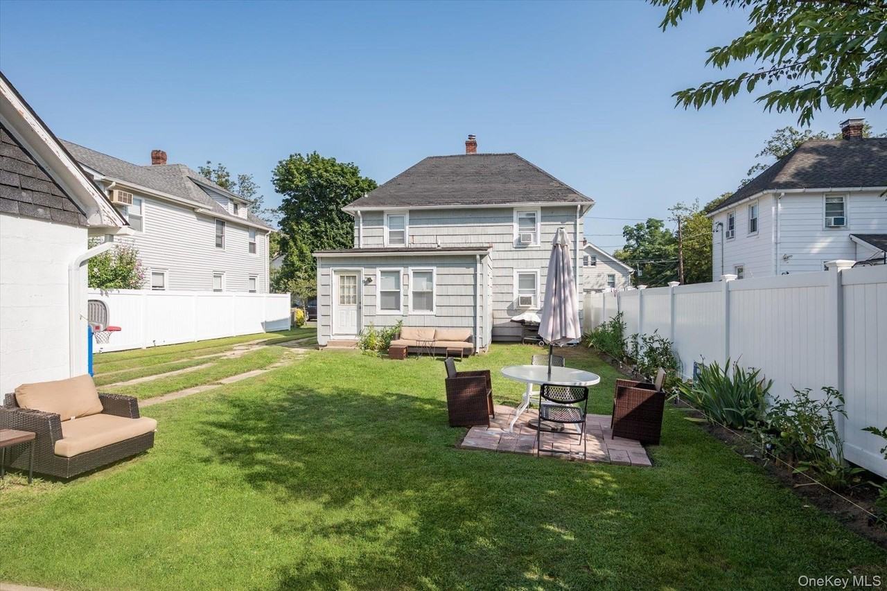 20 Waldo Avenue - Photo 7 of 10