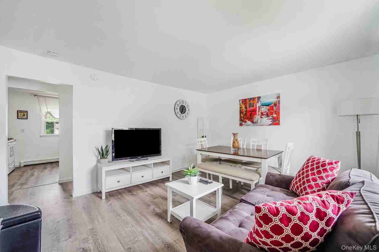 140 N 21st St - Photo 7 of 12