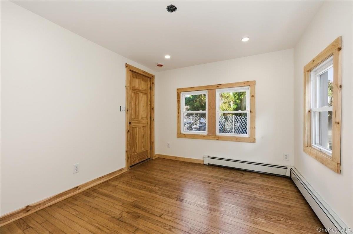 132-A Raymond St - Photo 7 of 11