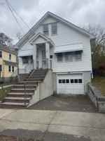 featured image of 29 Brewster Road