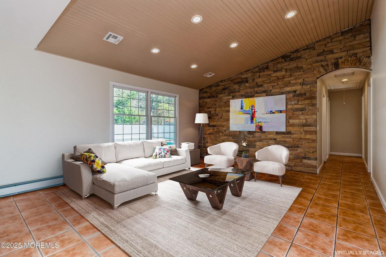 59 Harbor Inn Rd - Photo 3 of 25