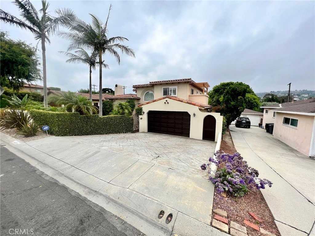 224 Calle De Madrid - Photo 3 of 50