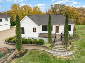 508 Farrell Dr - Photo 1 of 1