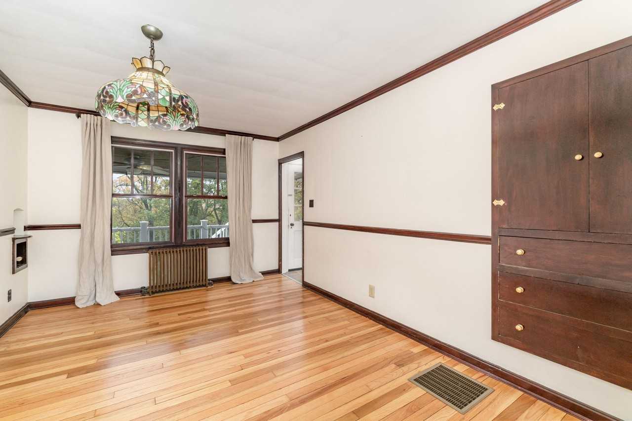 508 Farrell Dr - Photo 7 of 31