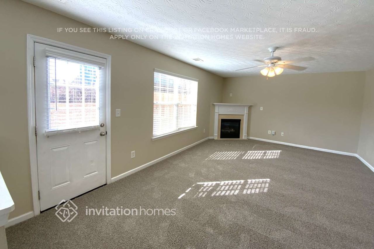 937 Parkside Place Ave - Photo 2 of 15