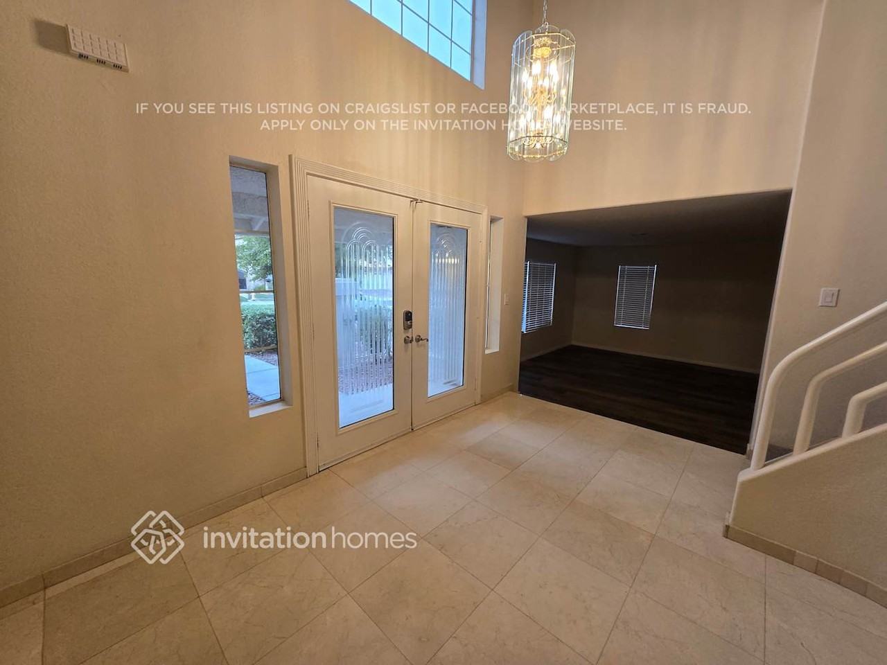 9421 Salt Water Ct - Photo 4 of 27