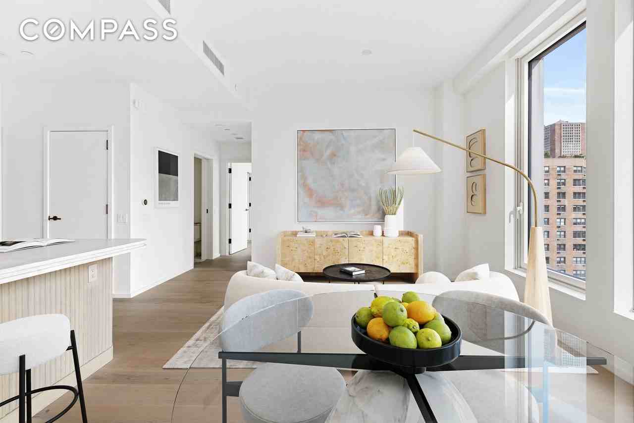 249 E 62nd St #10B - Photo 3 of 20