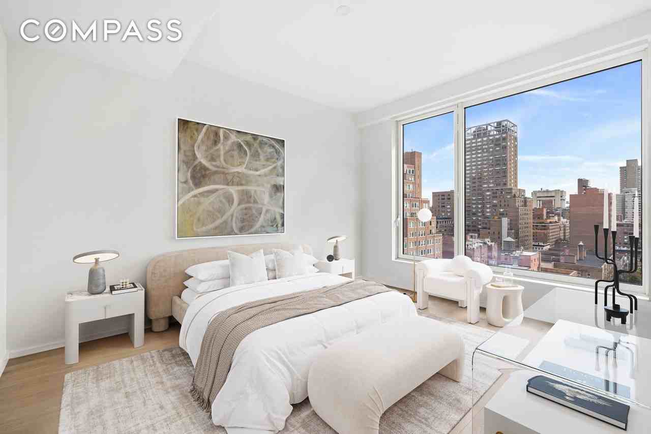 249 E 62nd St #10B - Photo 5 of 20